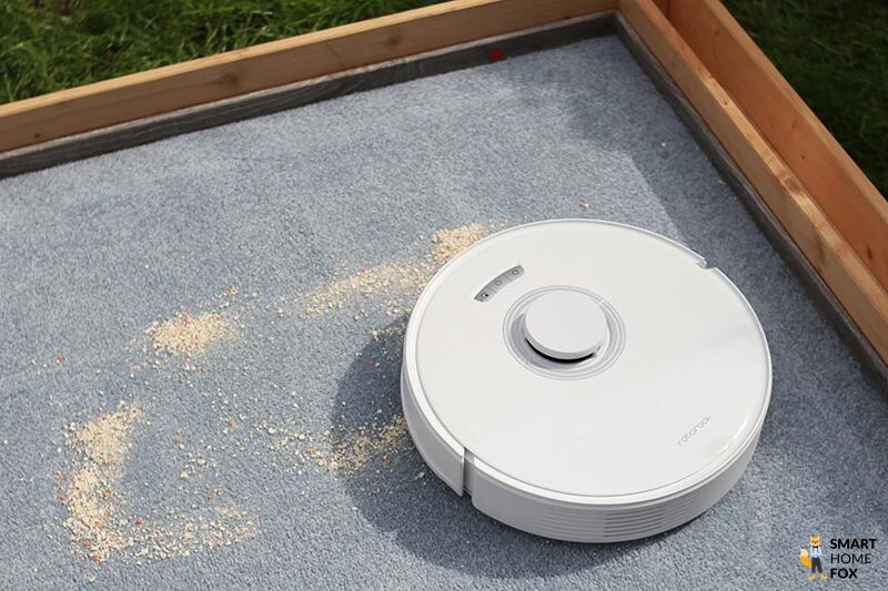 Roborock Q7 Max убирает ковер с высоким ворсом во время испытаний